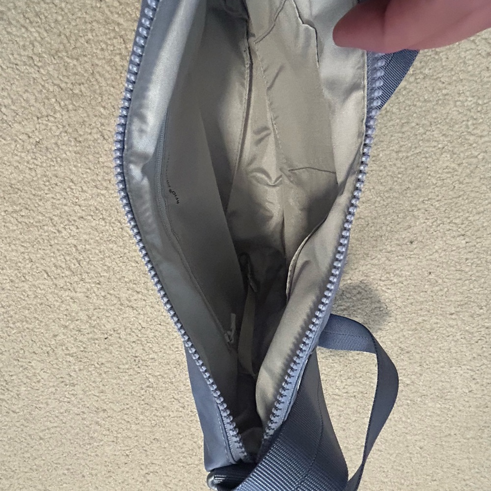 Hedgren Bag - Picture 6 of 6